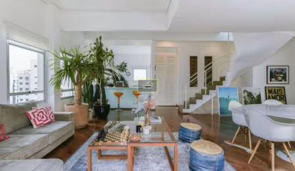 Triplex para venda no Jardins