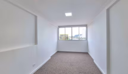 Apartamento com 03 dormitórios para locação na Vila Sônia