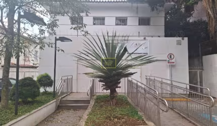 Sobrado comercial para locação no Sumaré - ao lado do metrô Oscar Freire