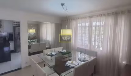 Casa com 03 dormitórios para venda na Vila Sônia