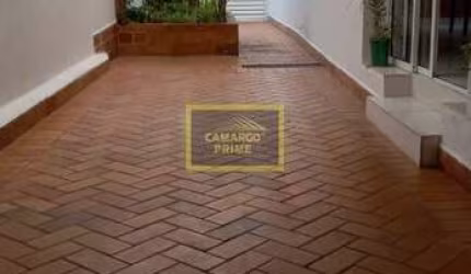 Casa Residencial Com 05 Dormitórios Para Locação Na Lapa