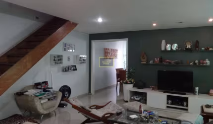 Sobrado à venda na Pompéia