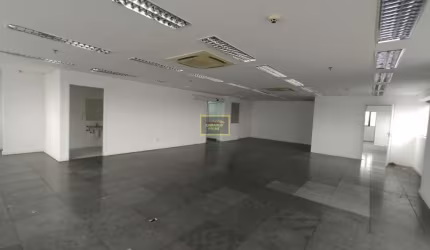 Conjunto comercial no Planalto Paulista