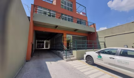 Prédio comercial da Vl Leopoldina, com 681 m²,, 15 salas,  10  wcs, 10 vagas  e studio  independent.