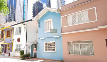 Casa de Vila Para Venda ou Locação No Itaim