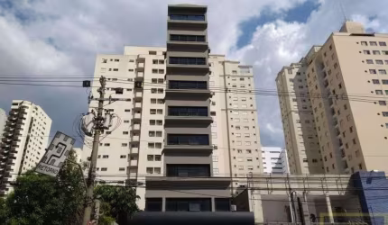 Ótimo prédio comercial possui 7 andares, próximo a estação de Metrô Moema.