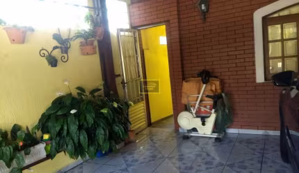 Sobrado no Alto da Lapa com 4 dormitórios!