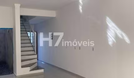 Casa Geminada com 1 suíte + 2 quartos, Fátima - Joinville