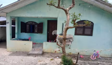Casa com 2 quartos à venda na RUA ESTRADA DO CAMPO DOS CAVALOS, 469, Matarazzo, Antonina, 600 m2 por R$ 198.000