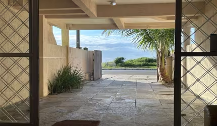 Casa com 3 quartos à venda na Avenida Beira Mar, 6927, Balneário Ipacaraí, Matinhos, 134 m2 por R$ 630.000