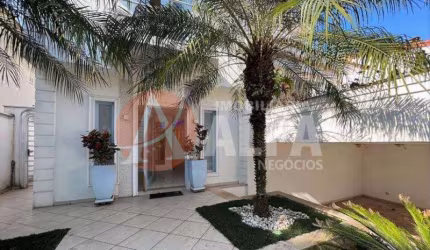 LINDA CASA PARA VENDA - 4 DORMITÓRIOS - CONDOMÍNIO SPII - GRANJA VIANA -COTIA - SP