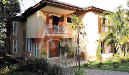 Casa à venda (V) - 4 Suítes - Condomínio Nova Higienópolis - Jardim Golf I- Jandira - SP