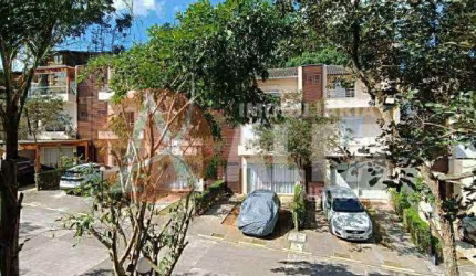 Casa com 4 Dormitórios - Condomínio Bel Fiore -  Jardim Barbacena - Cotia/SP
