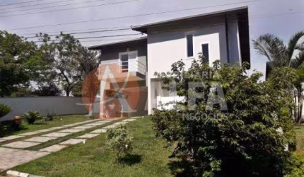 Linda Casa - 03  Suítes - Condominio Paysage Clair - Granja Viana - SP-