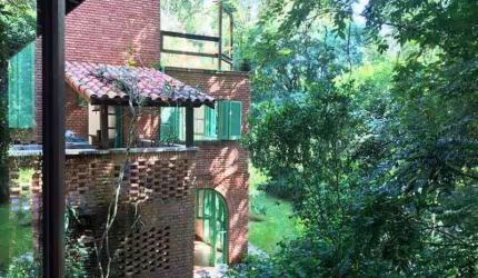 CHÁCARA - ARQUITETURA ECOLÓGICA - TABOLEIRO VERDE - COTIA/SP