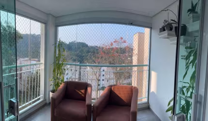 Apartamento com 3 Dormitórios - Condomínio Reserva Natureza - Jardim Petrópolis - Cotia / SP