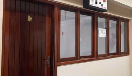 Sala comercial com 44 m²  - Centro Comercial Capuava  - Jardim São Vicente - km 26 - Cotia/SP