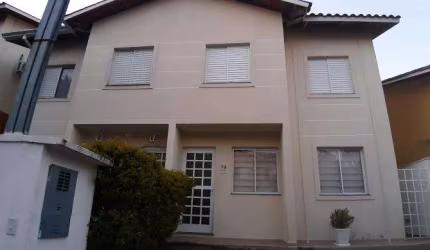 CASA COM 03 DORMITÓRIOS  - CONDOMINIO RESIDENCIAL PORTO SEGURO - COTIA/SP