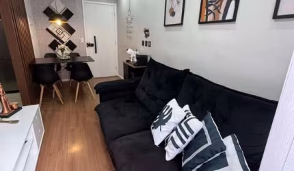 Apartamento com 2 Dormitórios - Condomínio Mirante Normandia - Jardim Pioneiro - Cotia / SP