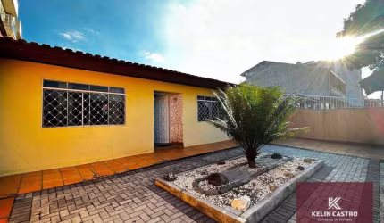 Casa com 3 dormitórios à venda, 176 m² por R$ 750.000,00 - Afonso Pena - São José dos Pinhais/PR