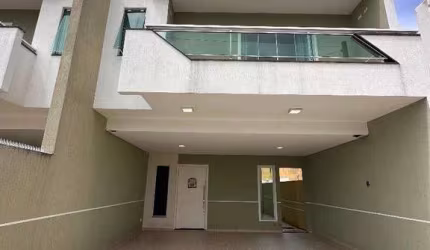 Sobrado com 3 dormitórios à venda, 193 m² por R$ 890.000,00 - Costeira - São José dos Pinhais/PR