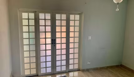 Casa com 2 quartos à venda no Santana, Piracicaba , 100 m2 por R$ 300.000