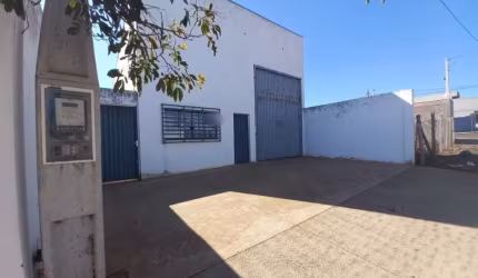 Ponto comercial com 1 sala à venda no Kemp, Iracemápolis , 166 m2 por R$ 670.000