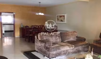 Casa com 3 quartos à venda no Centro (Ártemis), Piracicaba , 257 m2 por R$ 650.000