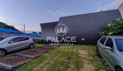 Casa com 3 quartos para alugar na Cidade Jardim, Piracicaba , 325 m2 por R$ 8.000