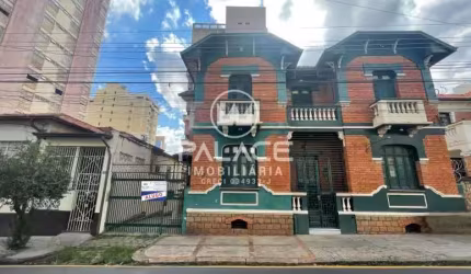 Casa com 3 quartos para alugar no Centro, Piracicaba , 220 m2 por R$ 3.300