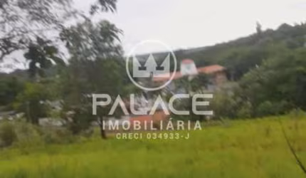 Terreno à venda no Centro, Águas de São Pedro , 501 m2 por R$ 180.000