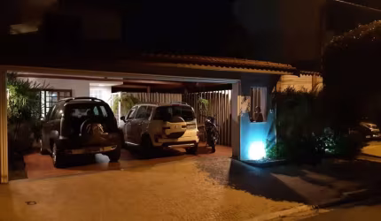 Casa em condomínio fechado com 3 quartos à venda no Jardim Caxambu, Piracicaba , 250 m2 por R$ 680.000