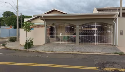 Casa com 5 quartos à venda no Potiguar, Piracicaba , 305 m2 por R$ 800.000