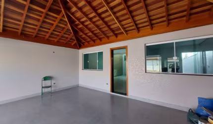 Casa com 3 quartos à venda no Água Branca, Piracicaba , 157 m2 por R$ 620.000