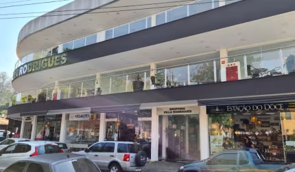 Ponto comercial à venda no Centro, Águas de São Pedro , 23 m2 por R$ 350.000