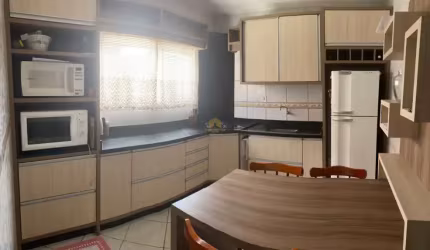 Casa com 3 quartos à venda na Rua Anaburgo, 2015, Zona Industrial, Joinville por R$ 549.900