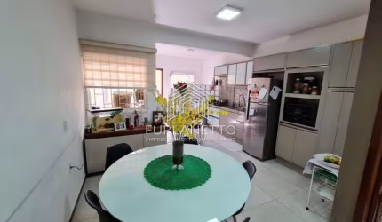 Casa com 3 quartos à venda na Mauro Moura, 48, Vila Nova, Joinville por R$ 355.000