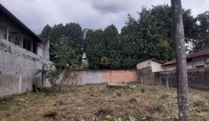 Terreno à venda na Rua Barra Velha, 204, Floresta, Joinville por R$ 350.000