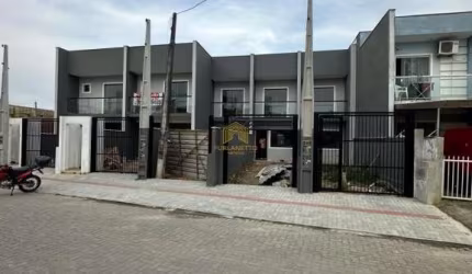 Casa com 3 quartos à venda na Rua Boehmerwald, 80, Boehmerwald, Joinville por R$ 460.000