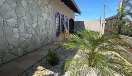 Casa com 2 quartos à venda na João Costa, 50, João Costa, Joinville por R$ 579.900
