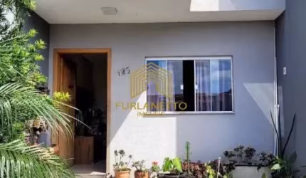 Casa com 2 quartos à venda na Rua Carlos Ropelatto, 300, Guanabara, Joinville por R$ 338.900