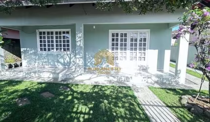 Casa com 3 quartos à venda na Rua Santa Izabel, 785, João Costa, Joinville por R$ 699.900