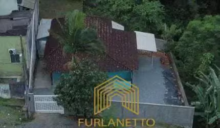Casa com 3 quartos à venda na Rua Gênova, 300, João Costa, Joinville por R$ 317.900