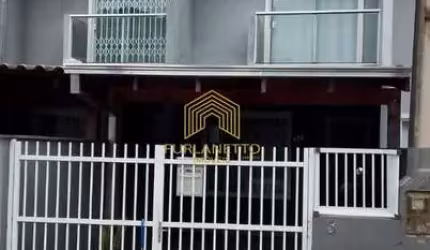 Casa com 2 quartos à venda na Rua Crispim Mira Num, 230, Guanabara, Joinville por R$ 289.900