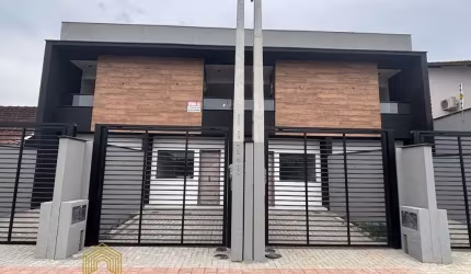 Casa com 2 quartos à venda na Cidade de Ourinhos, 32, Adhemar Garcia, Joinville por R$ 289.000