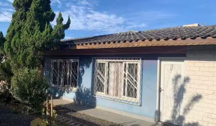 Casa com 4 quartos à venda na Rua Santa Isabel, 600, João Costa, Joinville por R$ 344.900