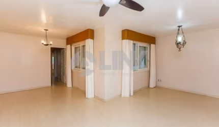 Apartamento de 3 quartos com 1 vaga à venda no bairro Moinhos de Vento em Porto Alegre