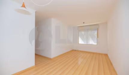 Apartamento 2 dormitórios com 1 vaga de garagem à venda no bairro Tristeza em Porto Alegre próximo do Shopping Paseo Zona Sul
