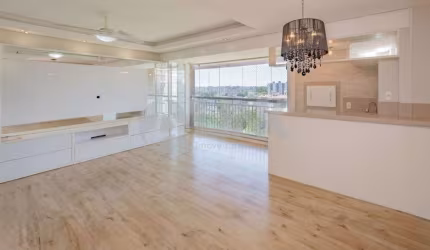 Apartamento com 3 quartos e 3 suítes à venda no bairro Jardim Lindóia em Porto Alegre
