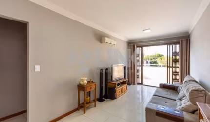 Apartamento 2 dormitórios com 1 vaga de garagem à venda no bairro Santana em Porto Alegre próximo da Bento Gonçalves
